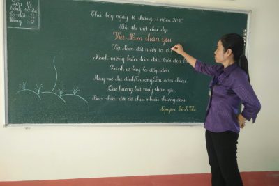 Tổ chức Hội thi Vở sạch-Chữ đẹp cho giáo viên và học sinh cấp trường, góp phần giáo dục phẩm chất quý trọng, giữ gìn vẻ đẹp về tiếng nói và chữ viết của dân tộc Việt Nam, năm học 2020–2021